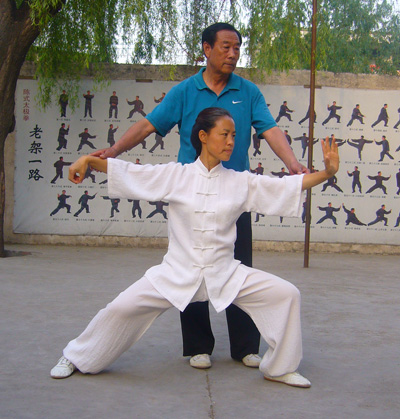 Yan HE et Wang Xian, héritier officiel de la 19ème génération du Tai Ji style Chen.